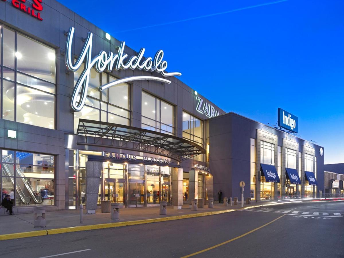 Apartament Beautiful Townhouse Near Yorkdale Mall, Wilson Subway Toronto Zewnętrze zdjęcie