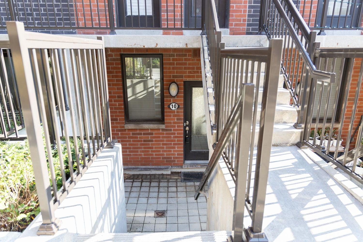 Apartament Beautiful Townhouse Near Yorkdale Mall, Wilson Subway Toronto Zewnętrze zdjęcie