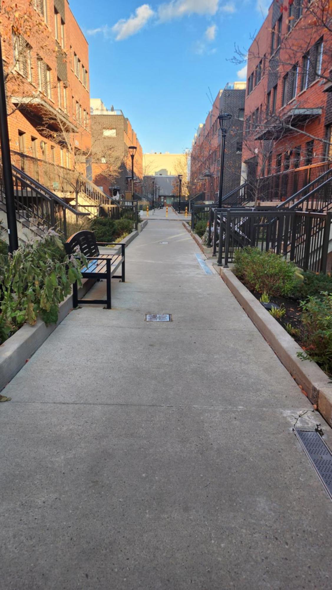 Apartament Beautiful Townhouse Near Yorkdale Mall, Wilson Subway Toronto Zewnętrze zdjęcie